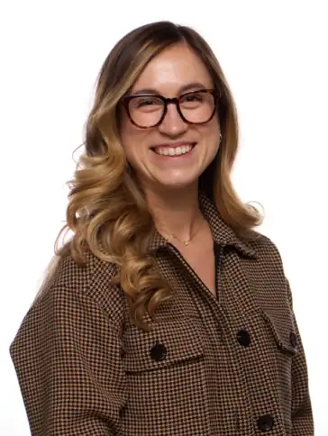 Headshot of Lisa Giorgetti.